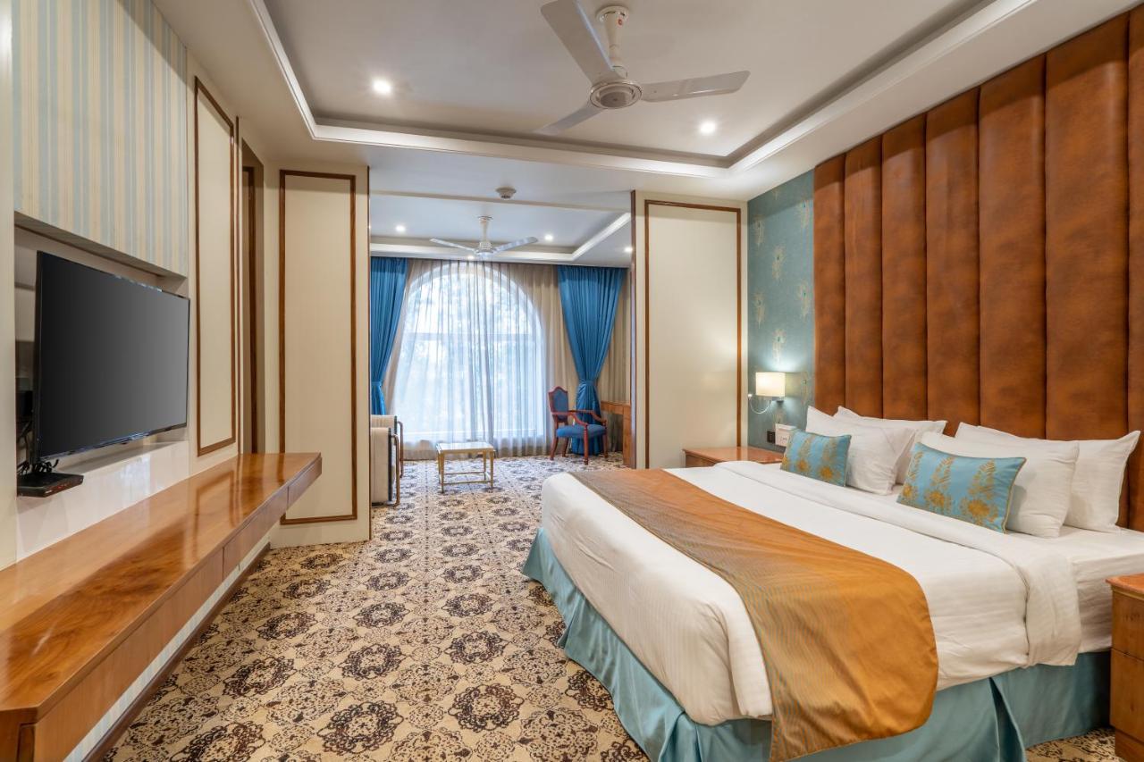 Hukam'S Lalit Mahal - Hotel Convention Club Rāipur 外观 照片